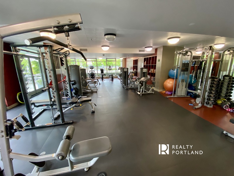 Waterfront Pearl Fitness Center